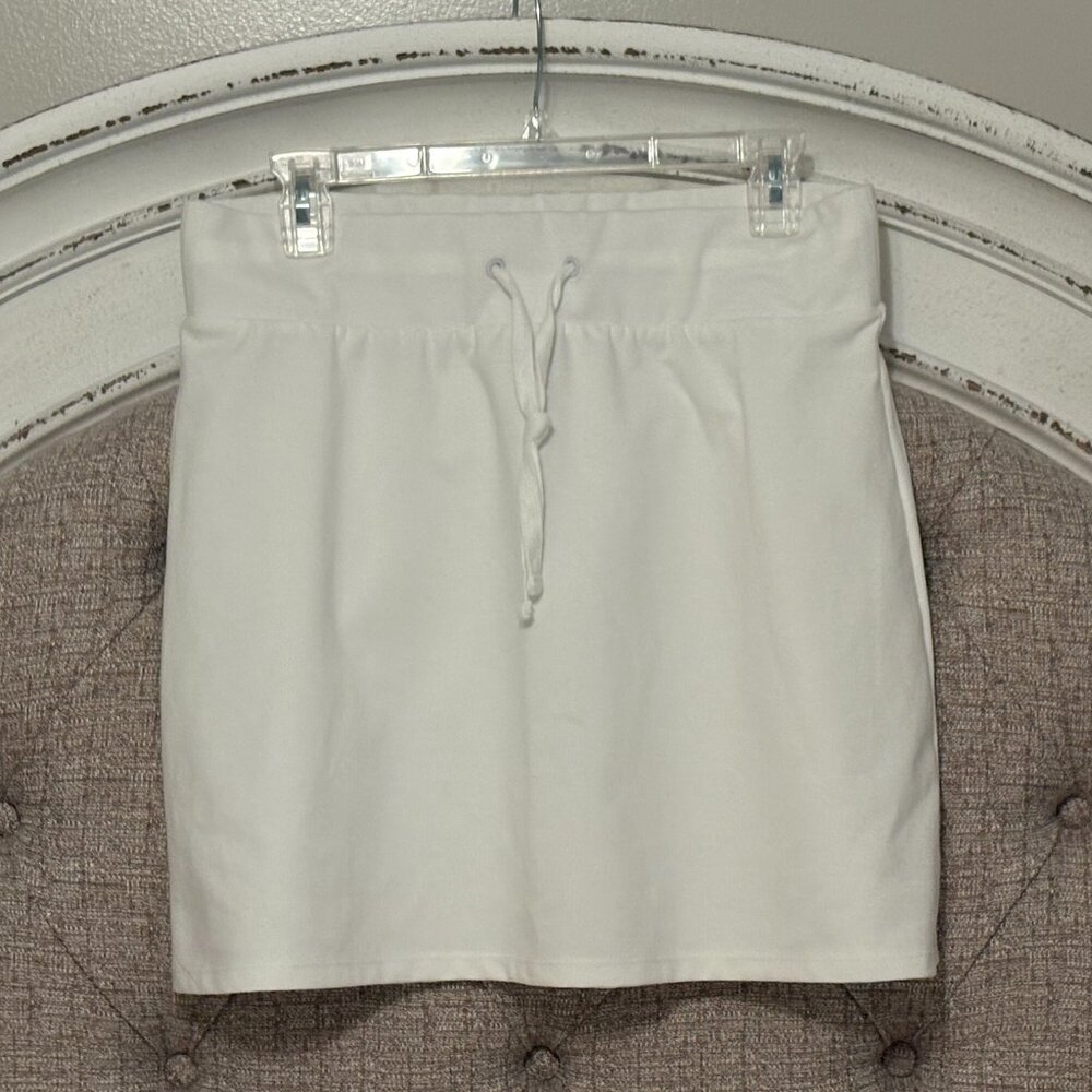 White Wild Fable Drawstring Soft Skirt - Size L
